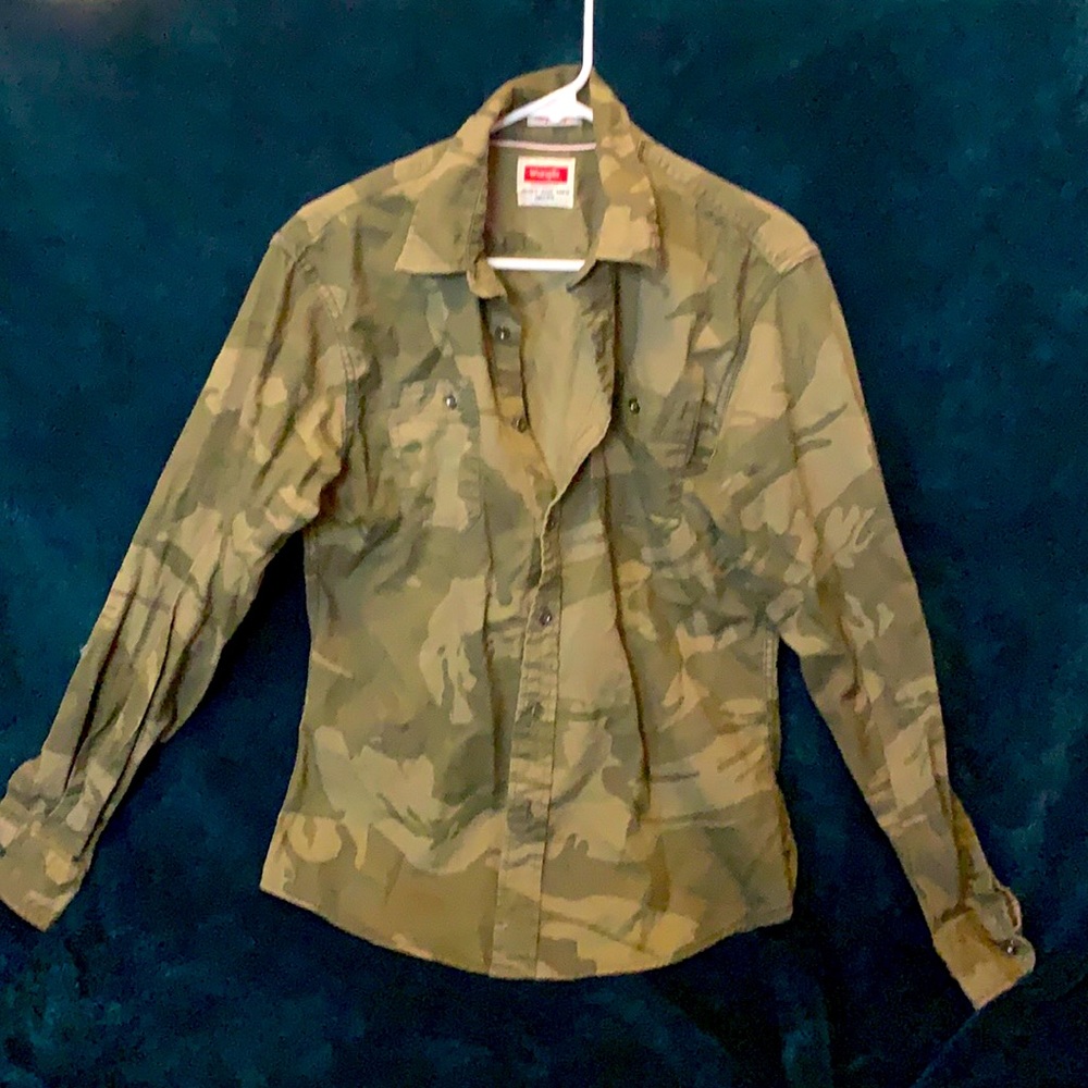 Cute women’s camouflage